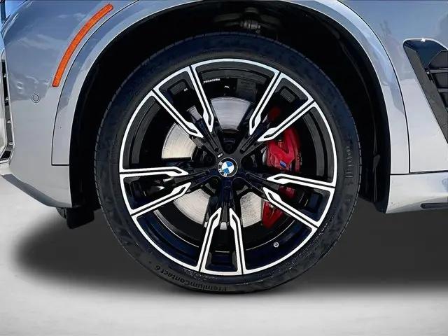 2024 BMW X5 M60i