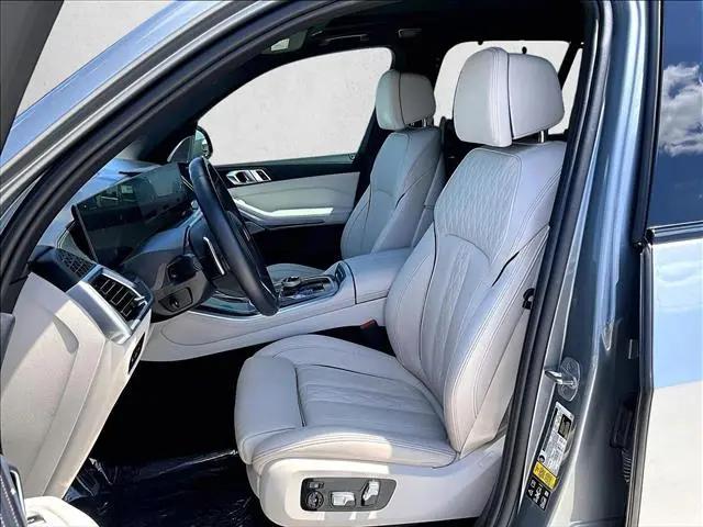 2024 BMW X5 M60i