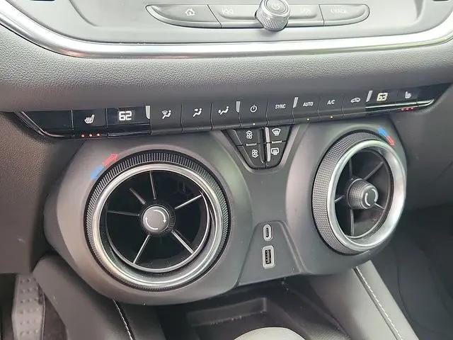 2024 Chevrolet Blazer FWD 2LT