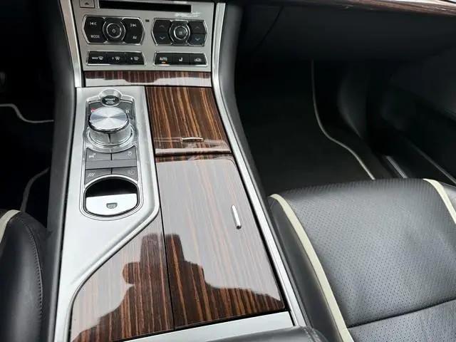 2014 Jaguar XF V6 SC