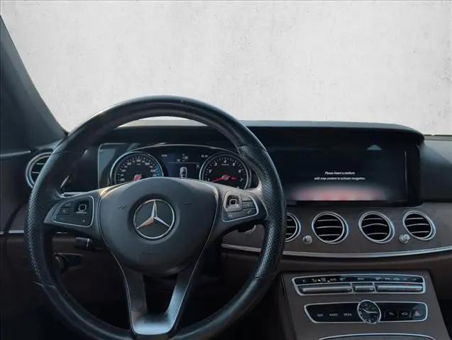 2018 Mercedes-Benz E-CLASS E 300 E 300