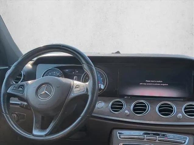 2018 Mercedes-Benz E-CLASS E 300 E 300