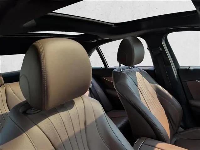 2018 Mercedes-Benz E-CLASS E 300 E 300