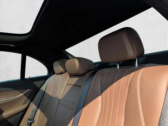2018 Mercedes-Benz E-CLASS E 300 E 300
