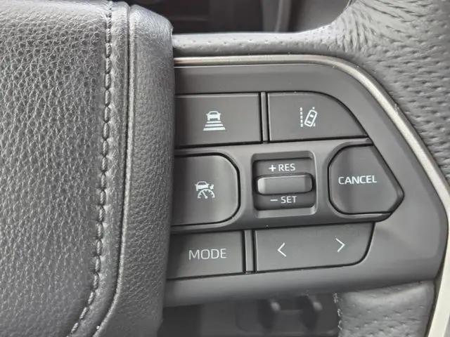 2026 Toyota Tundra Limited CrewMax 5.5' Bed
