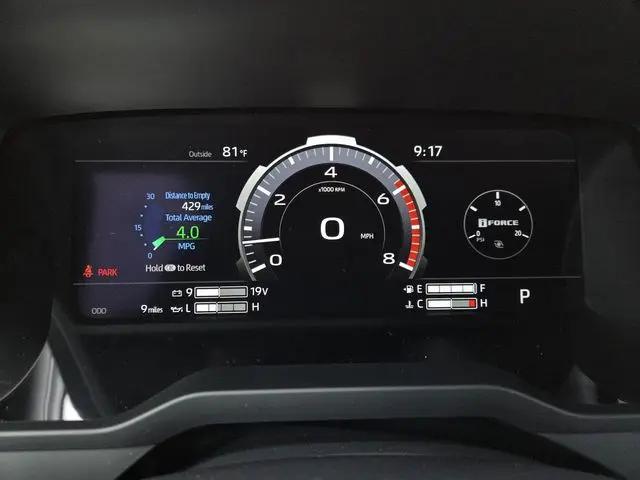 2026 Toyota Tundra Limited CrewMax 5.5' Bed