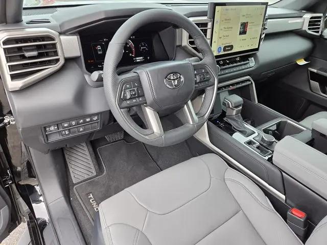 2026 Toyota Tundra Limited CrewMax 5.5' Bed