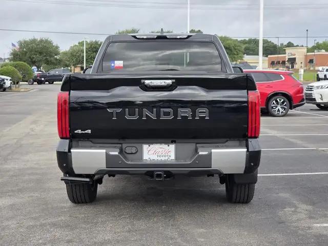 2026 Toyota Tundra Limited CrewMax 5.5' Bed