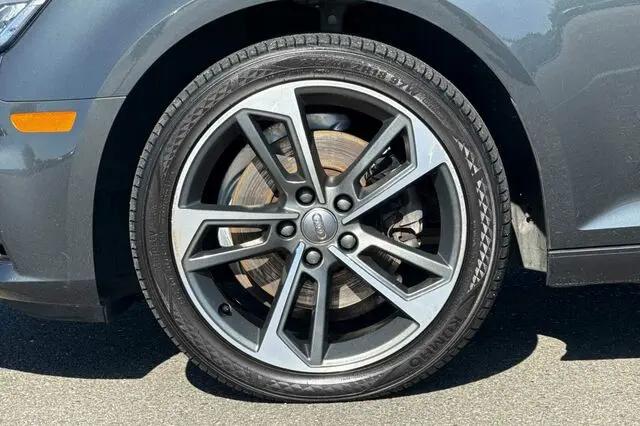 2019 Audi A4 40 Premium