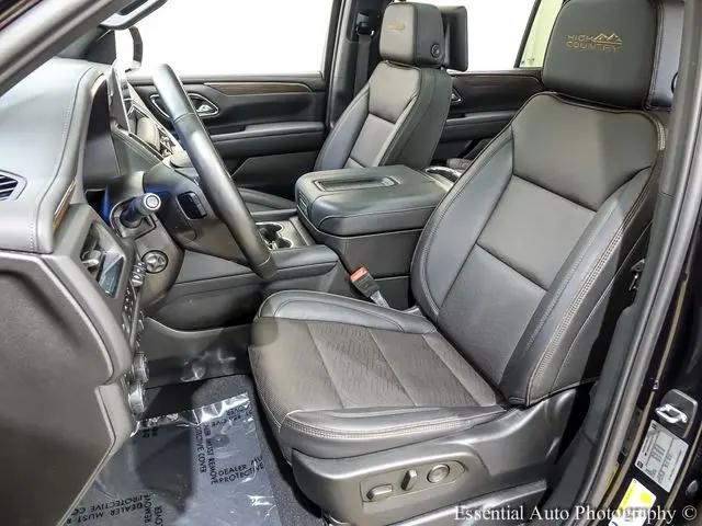 2024 Chevrolet Suburban 4WD High Country