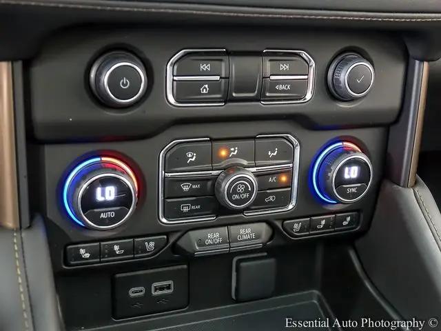 2024 Chevrolet Suburban 4WD High Country