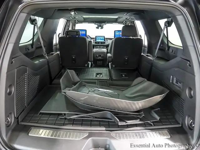 2024 Chevrolet Suburban 4WD High Country
