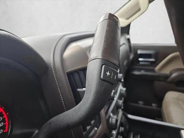 2015 GMC Sierra 2500HD Denali