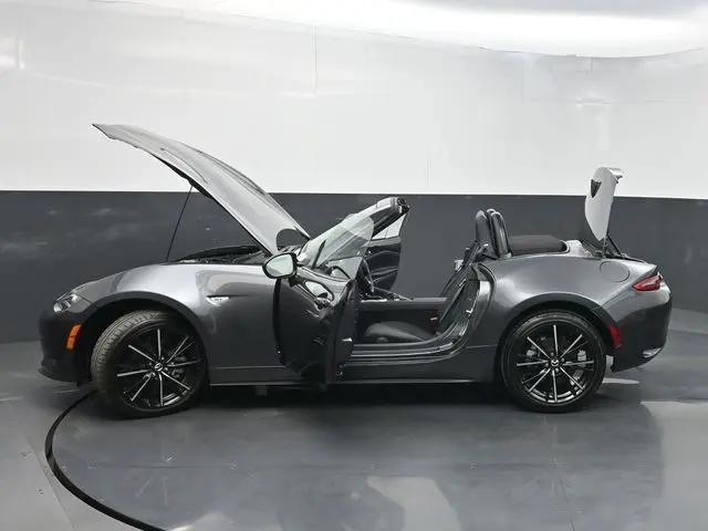 2025 Mazda MX-5 Grand Touring
