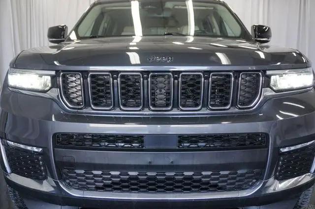 2022 Jeep Grand Cherokee L Limited 4x4