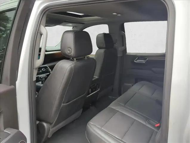 2025 GMC Sierra 1500 4WD Crew Cab Short Box Denali