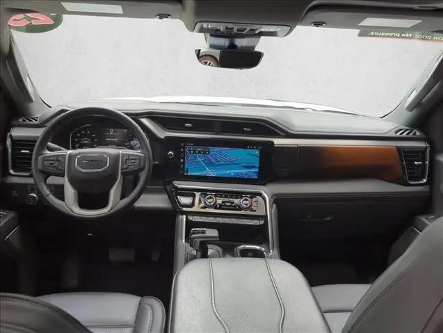2025 GMC Sierra 1500 4WD Crew Cab Short Box Denali