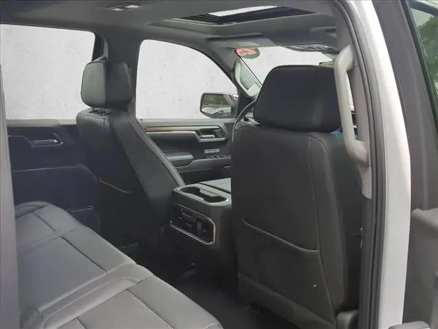 2025 GMC Sierra 1500 4WD Crew Cab Short Box Denali