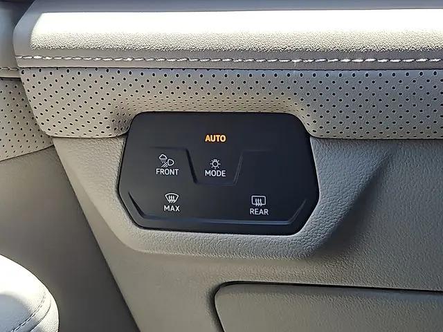 2026 Volkswagen Atlas SE
