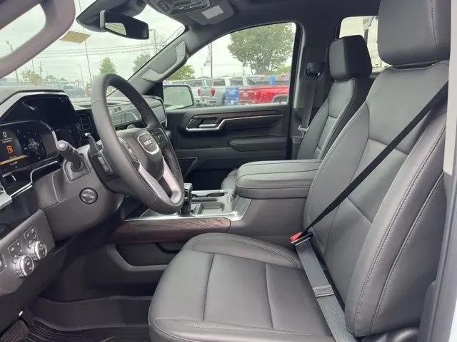 2026 GMC Sierra 1500 Crew Cab, Short Bed, SLT, 4WD