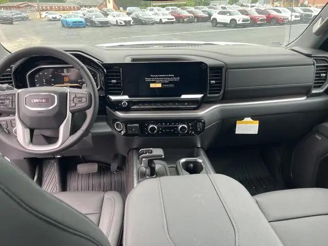 2026 GMC Sierra 1500 Crew Cab, Short Bed, SLT, 4WD