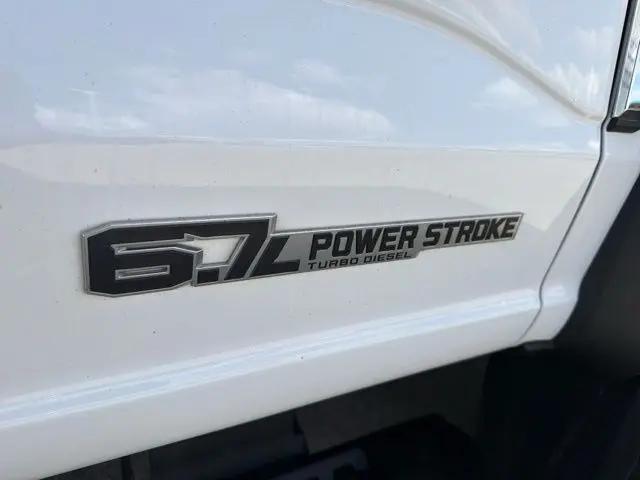 2024 Ford F-550 XL