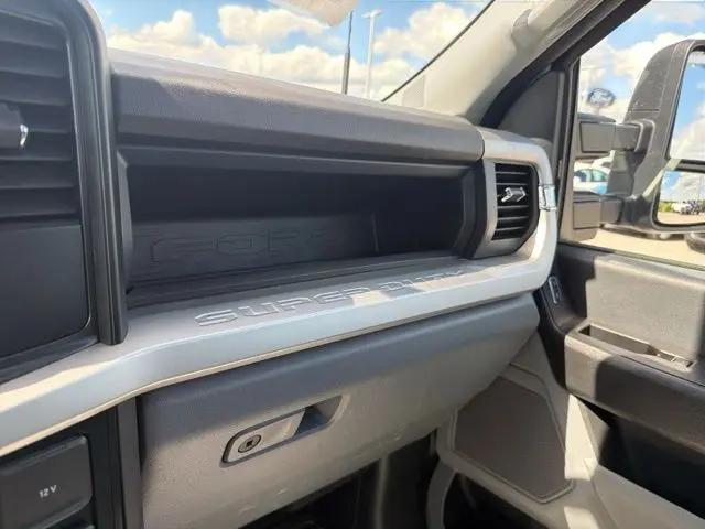2024 Ford F-550 XL