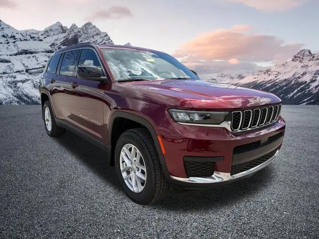 2026 Jeep Grand Cherokee L Laredo 4x4