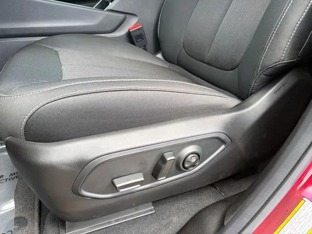 2026 Jeep Grand Cherokee L Laredo 4x4
