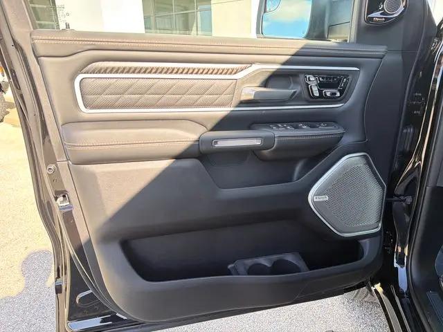 2026 Ram 1500 Tungsten Crew Cab 4x4 5'7" Box