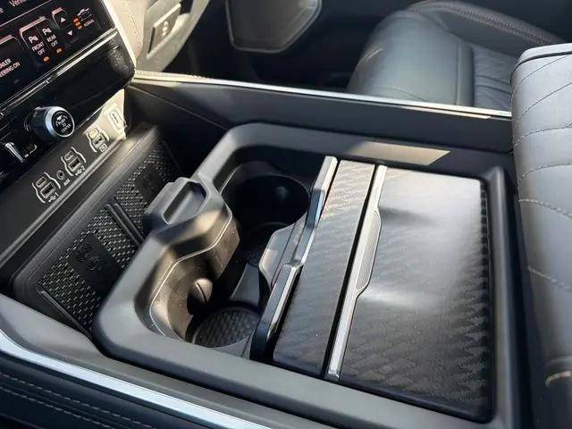 2026 Ram 1500 Tungsten Crew Cab 4x4 5'7" Box