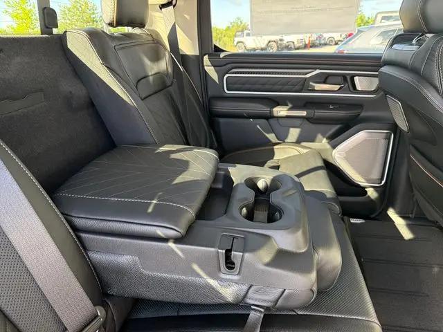 2026 Ram 1500 Tungsten Crew Cab 4x4 5'7" Box