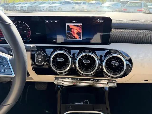 2026 Mercedes-Benz CLA 250 4MATIC