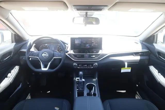 2026 Nissan Altima SV FWD
