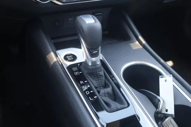 2026 Nissan Altima SV FWD