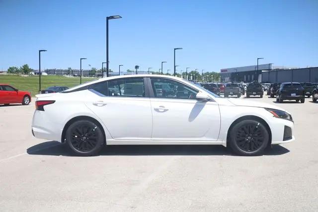 2026 Nissan Altima SV FWD