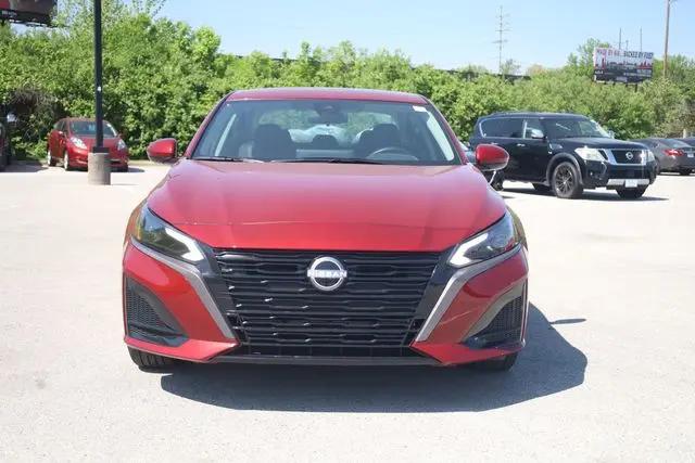 2026 Nissan Altima SV FWD