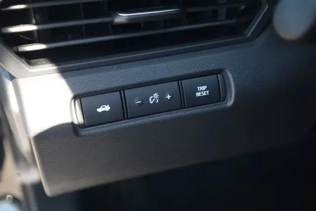 2026 Nissan Altima SV FWD