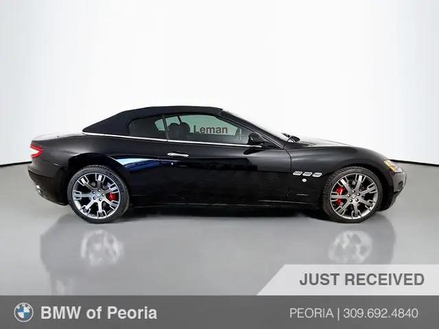 2013 Maserati GranTurismo Standard