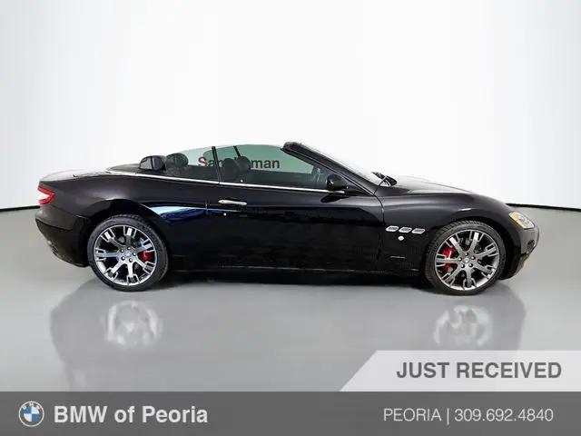 2013 Maserati GranTurismo Standard