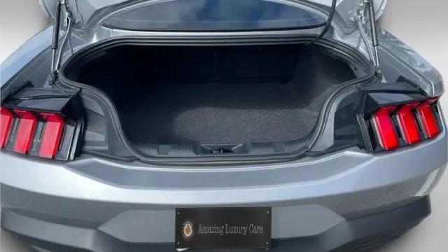 2024 Ford Mustang EcoBoost Fastback
