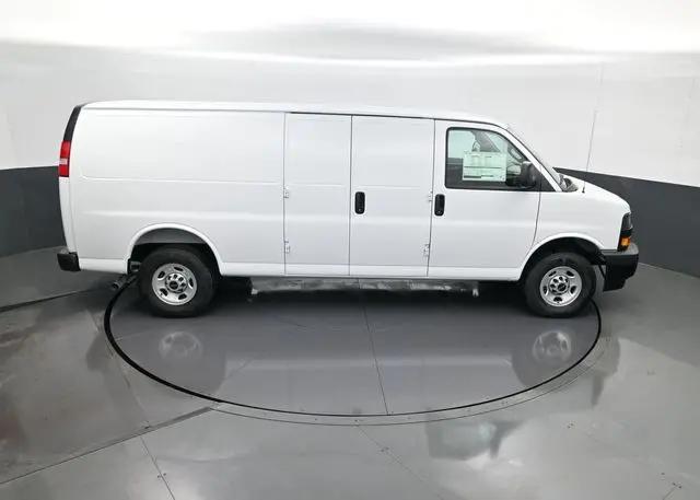 2026 GMC Savana Cargo 3500 Extended Wheelbase, Work Van, RWD