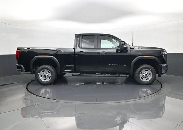 2026 GMC Sierra 2500HD Double Cab, Standard Bed, Pro, RWD