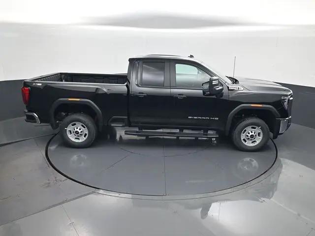 2026 GMC Sierra 2500HD Double Cab, Standard Bed, Pro, RWD