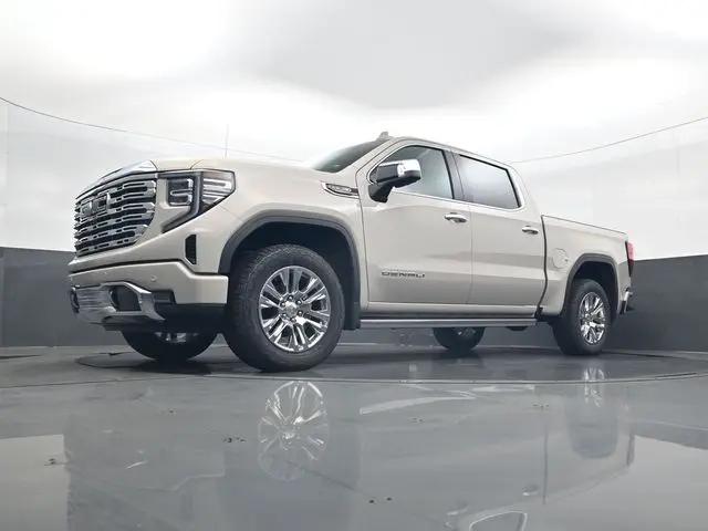 2026 GMC Sierra 1500 Crew Cab, Short Bed, Denali, 4WD