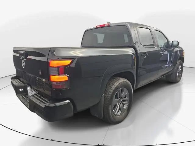 2025 Nissan Frontier Crew Cab SV 4x2