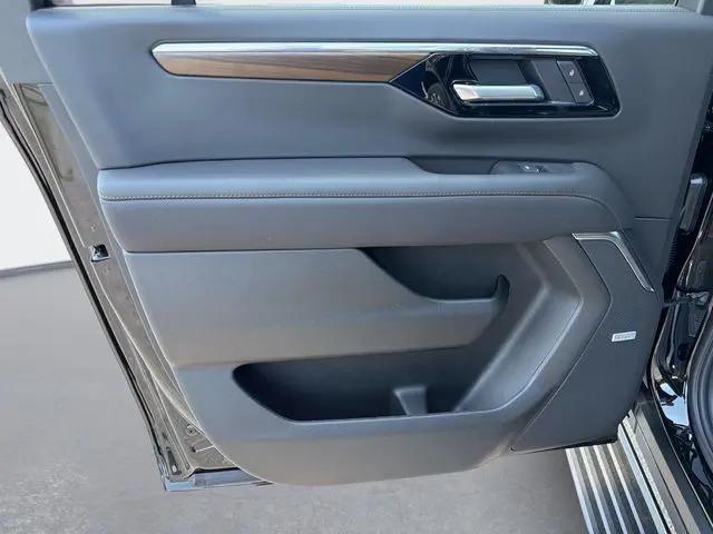 2026 Chevrolet Suburban High Country, 4WD