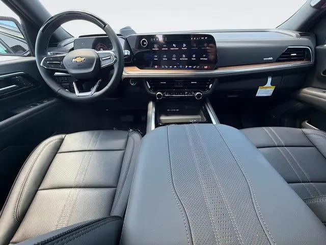 2026 Chevrolet Suburban High Country, 4WD