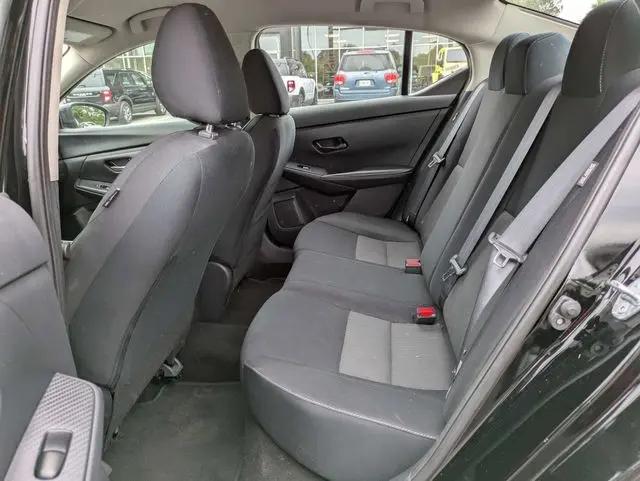 2024 Nissan Sentra SV Xtronic CVT