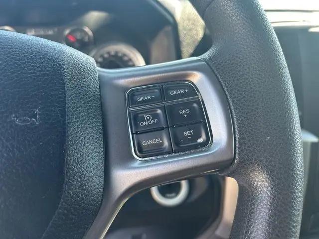 2022 Ram 1500 Classic Warlock Crew Cab 4x4 5'7" Box